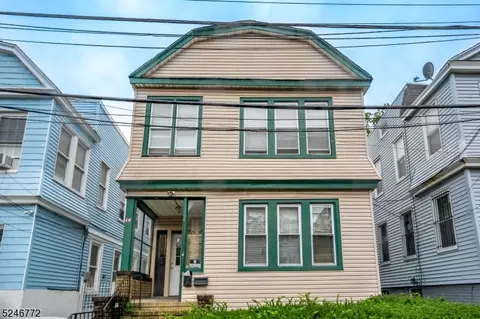 10 Patten Pl, Newark, NJ 07112
