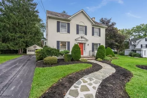 709 Hillcrest Blvd, Phillipsburg, NJ 08865