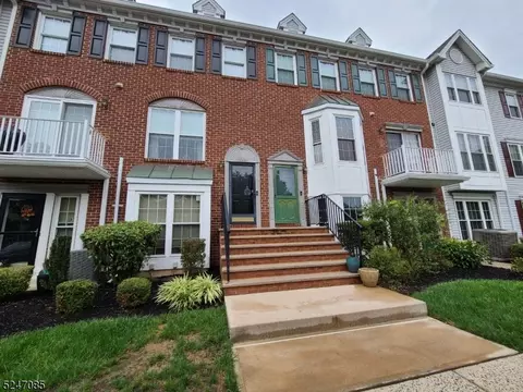 204 Strull Ct, Bridgewater, NJ 08807