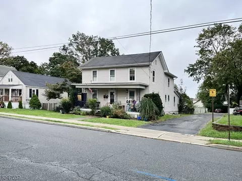 67 Carlton Ave, Washington, NJ 07882