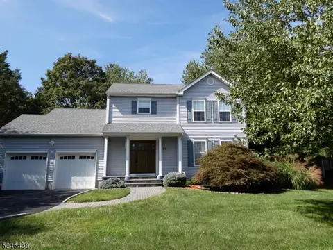 23 Angel Pl, Franklin Twp, NJ 08873