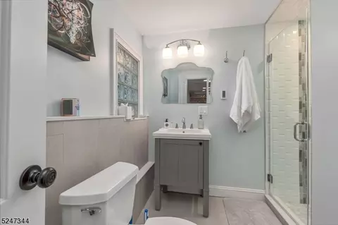 88 Sutton Dr, Berkeley Heights, NJ 07922 photo 22