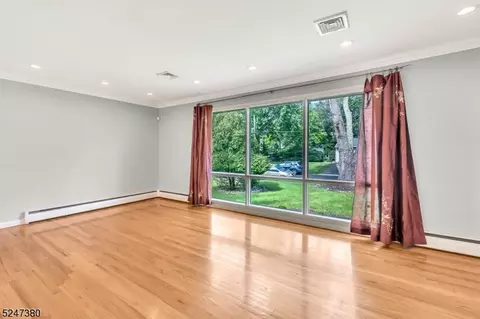15 Devon Rd, Edison, NJ 08820 photo 18