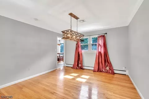 15 Devon Rd, Edison, NJ 08820 photo 21