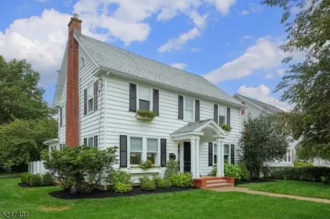 30 Walker Ave, Morristown, NJ 07960