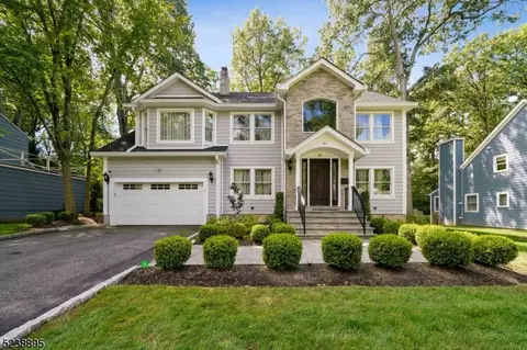 31 Jackson Ave, Chatham, NJ 07928