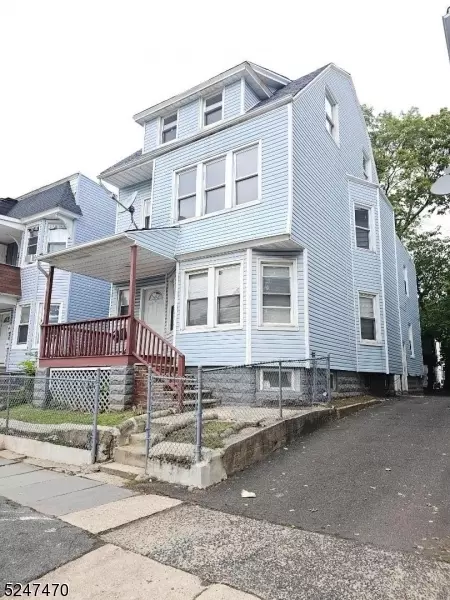 218 Elmwood Ave, East Orange, NJ 07018