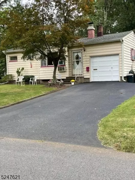 77 Valley Rd, Lincoln Park, NJ 07035