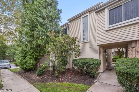 1106 Schmidt Ln, North Brunswick Twp, NJ 08902