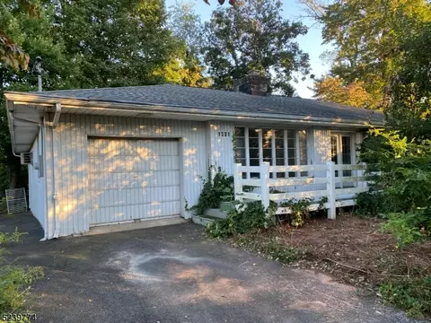 1301 Cedar Ave, Mountainside, NJ 07092