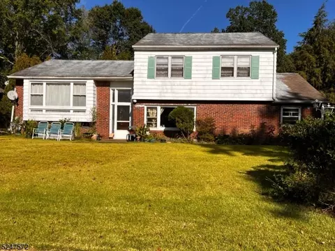 22 Bogert Rd, Montville Twp, NJ 07058