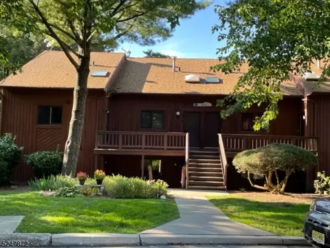 4 Alta Ct #1, Vernon, NJ 07462