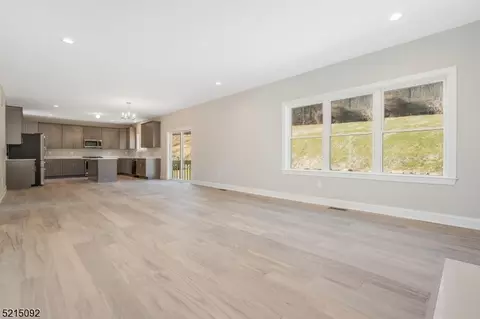 14 Mountain View Rd, Alpha, NJ 08865 photo 9