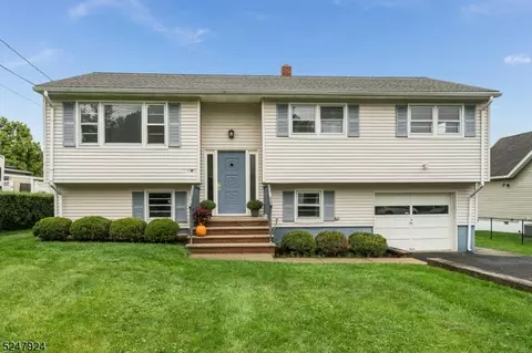 18 Farview Ave, Hanover, NJ 07927