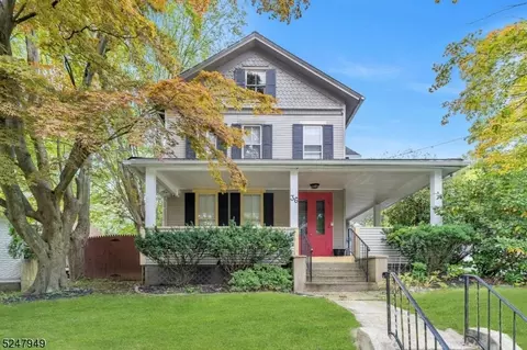 36 Main St, Hackettstown, NJ 07840