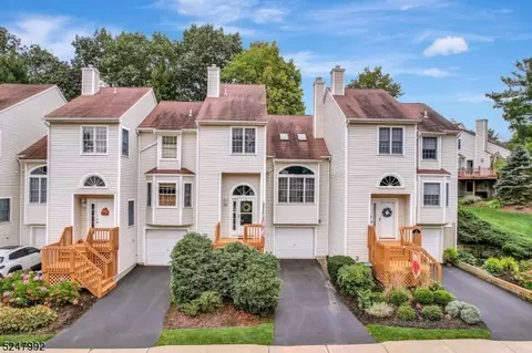 74 Ryan Ln, Lincoln Park, NJ 07035