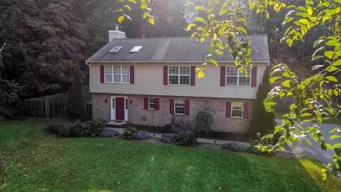 2 Hill Ter, Fredon Twp, NJ 07860
