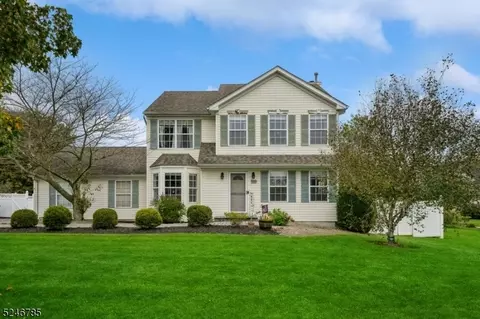 18 Van Nest, Oxford, NJ 07863