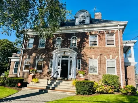 554 Ridge, Newark, NJ 07104