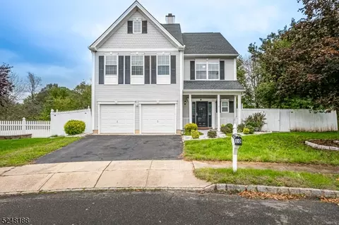 10 Amherst Ct, South Brunswick, NJ 08824