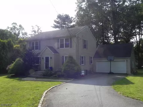 274 Eyland Ave, Roxbury Twp, NJ 07876