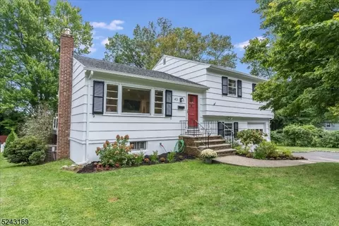 43 Girard Ave, Chatham, NJ 07928