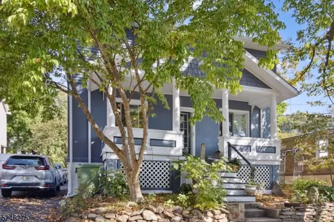 72 Wildwood Ave, Edison, NJ 08837