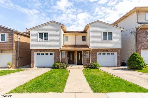 635 5th St # B, Carlstadt, NJ 07072