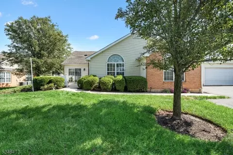 162 Chandler Ct, Hillsborough, NJ 08844