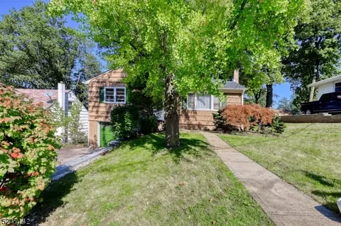 103 Liberty St, Dover, NJ 07801