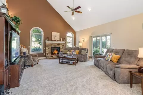3 Cole Ct, Flemington, NJ 08822 photo 8