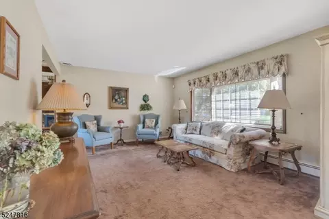 667 Bruce Dr, Paramus, NJ 07652 photo 3