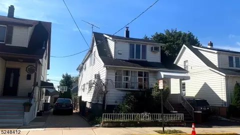 26 Mitchell St, Lodi, NJ 07644
