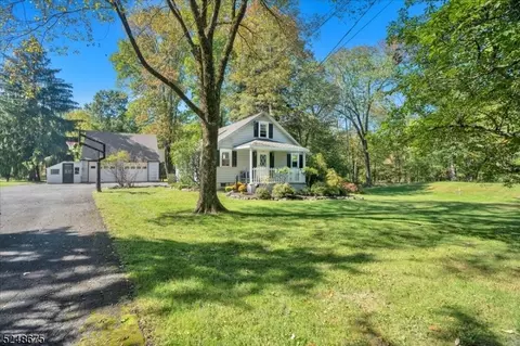 254 Goat Hill Rd, Lambertville, NJ 08530