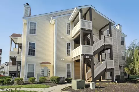 521 Clubhouse-7 #7, Union, NJ 07083