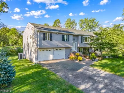 21 John Henry Dr # A, Montville, NJ 07045