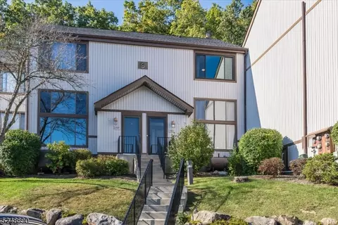 9160 Ashland Ct #160, Stanhope, NJ 07874