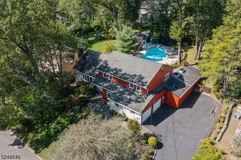 385 Rolling Rock Rd, Springfield, NJ 07081