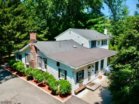 130 School House Rd, Jefferson, NJ 07438