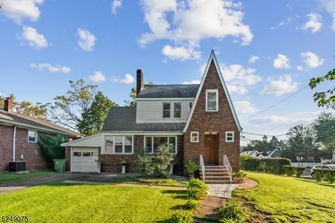 2215 Wood Ave, Roselle, NJ 07203