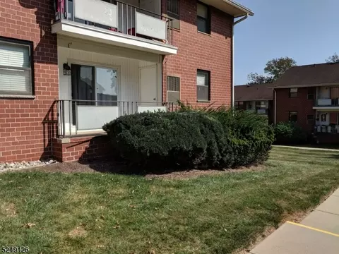 1300 Rock Ave L2, North Plainfield, NJ 07060