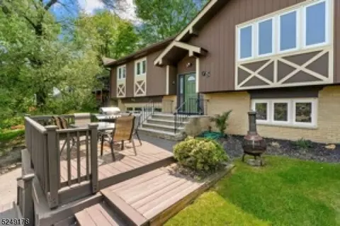75 Birch Pkwy, Sparta, NJ 07871