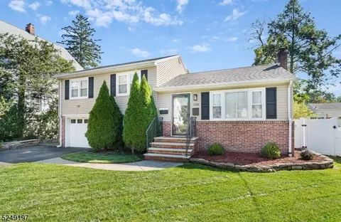 2268 Jersey Ave, Scotch Plains, NJ 07076