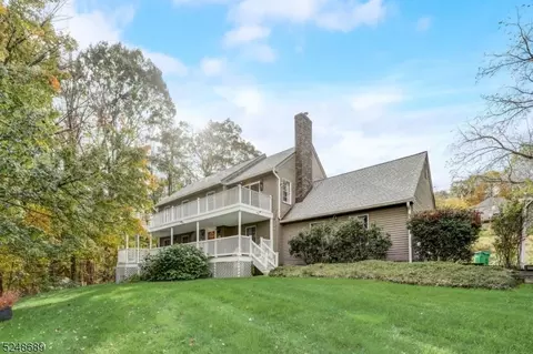 24 Drew Mountain Rd, Sussex, NJ 07461