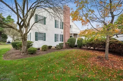 89 Alexandria Way, Basking Ridge, NJ 07920