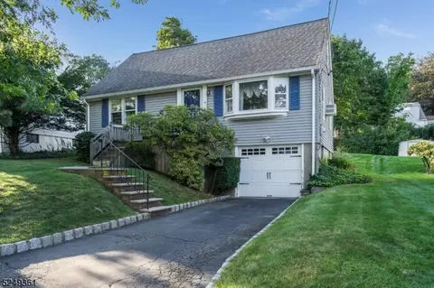 15 Westwood Dr S, West Orange, NJ 07052