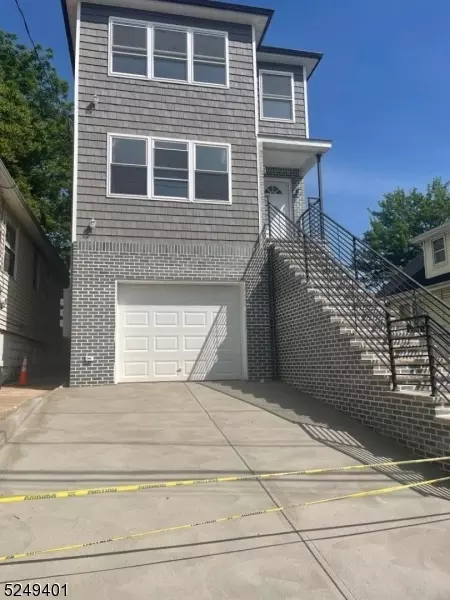 12 Orchard Pl, Irvington, NJ 07111