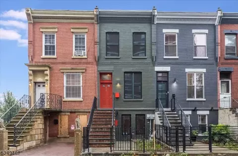 814 Ocean Ave, Jersey City, NJ 07304