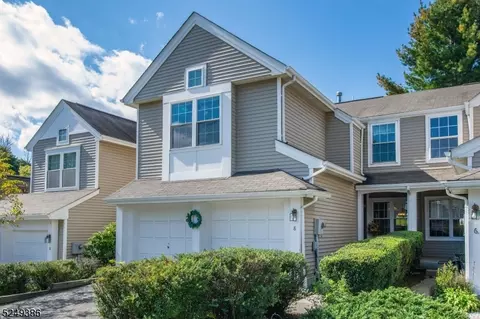 8 Mahogany Way, Randolph, NJ 07869