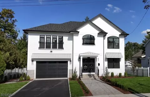 1015 Grandview Ave, Westfield, NJ 07090